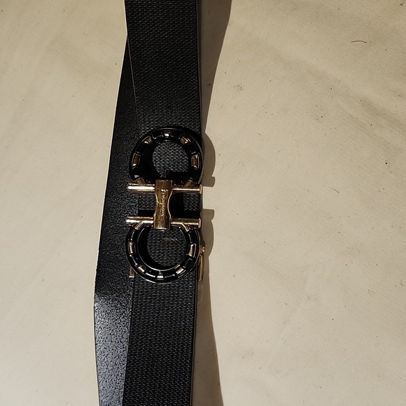 Salvatore ferragamo leather belt gancini buckle gold tone hard wires - Picture 3 of 5